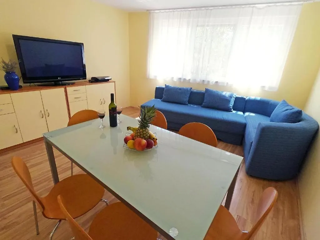 Apartments Solaris - With Private Parking Sveti Filip i Jakov Kroatië
