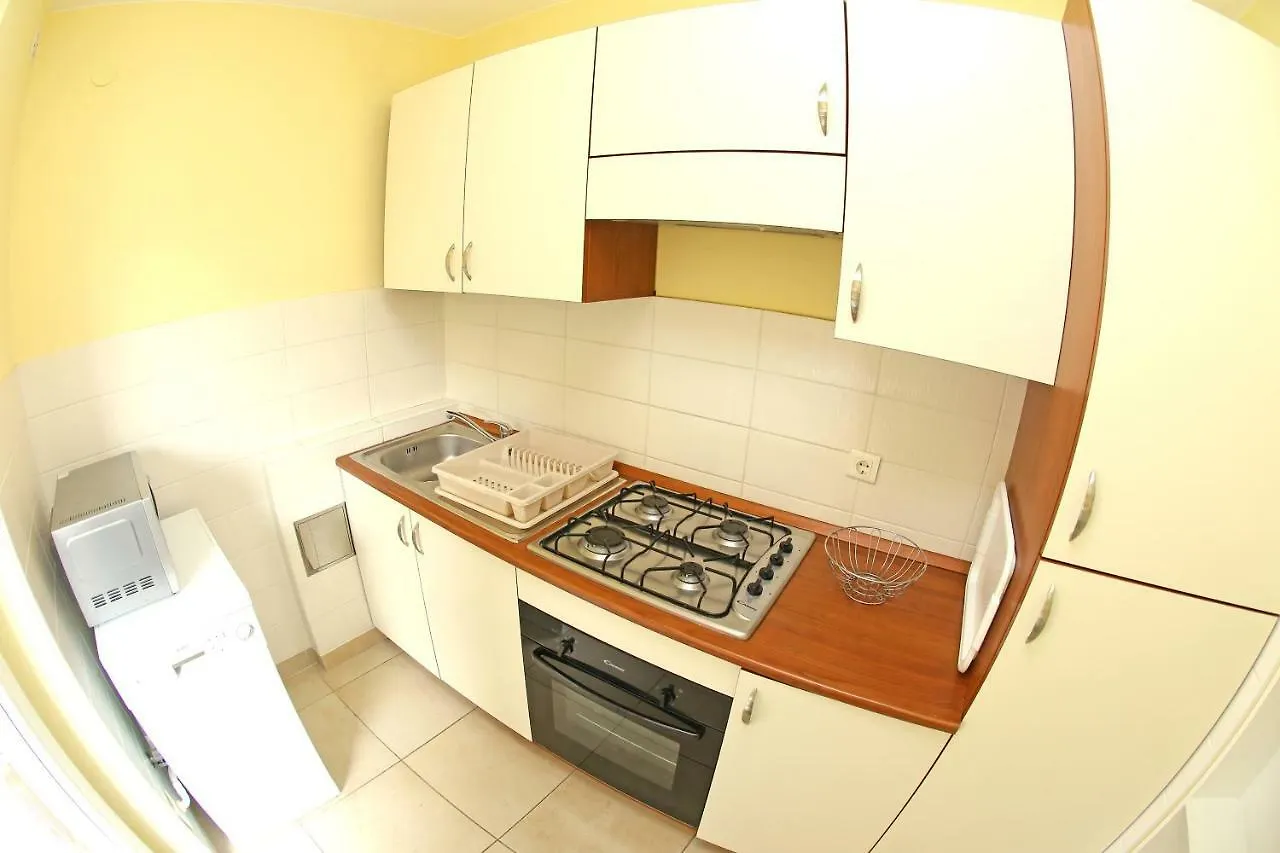 Apartments Solaris - With Private Parking Sveti Filip i Jakov Kroatië